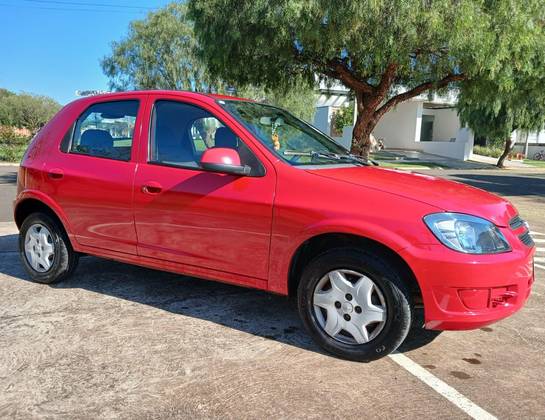 CHEVROLET CELTA 1.0 MPFI LT 8V FLEX 4P MANUAL CHEVROLET CELTA 1.0 MPFI LT 8V FLEX 4P MANUAL